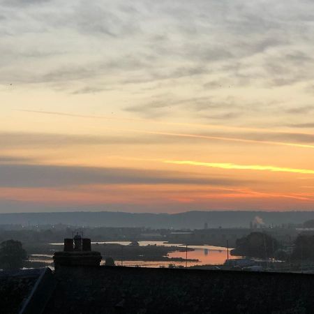 Le Loft Du Homard Bleu - Entre Ciel Et Mer - Free Parking 500M Honfleur Dış mekan fotoğraf