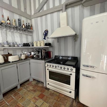Le Loft Du Homard Bleu - Entre Ciel Et Mer - Free Parking 500M Honfleur Dış mekan fotoğraf